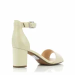 damski-sandali-na-tok-clarks-26177448-deva-mae-ivory-leather.large